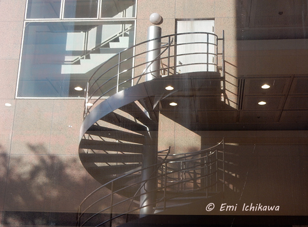 grp1110232243.jpg 600443 137K
